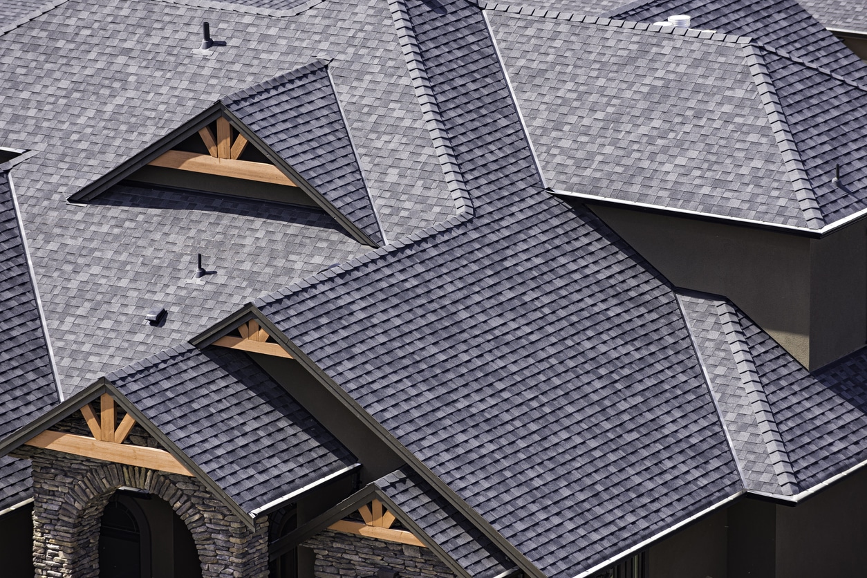 Asphalt Shingles Roofing Installation