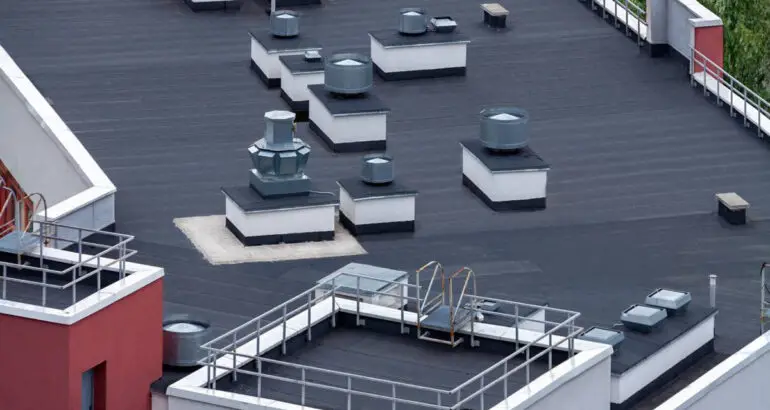 Commercial Roofing Services For Buildings: What To Look For
